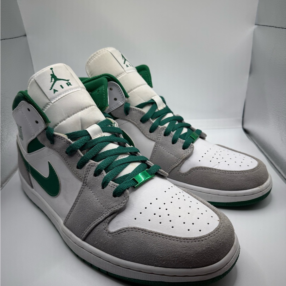 Nike Air Jordan 1 Mid SE Gray Pine Green White DC7294-103 Size 13M